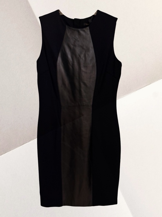 Cynthia Steffe Dresses & Skirts - Cynthia Steffe Black Leather Panel w/ Heavy Knit Sheath Dress, Lined, Sz 6